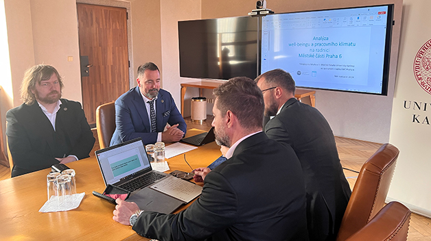 PedF UK a 1.LF UK zkoumaly wellbeing pracovníků MČ Praha 6