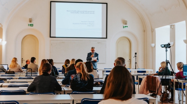 Theory and Practice of Music Education IX